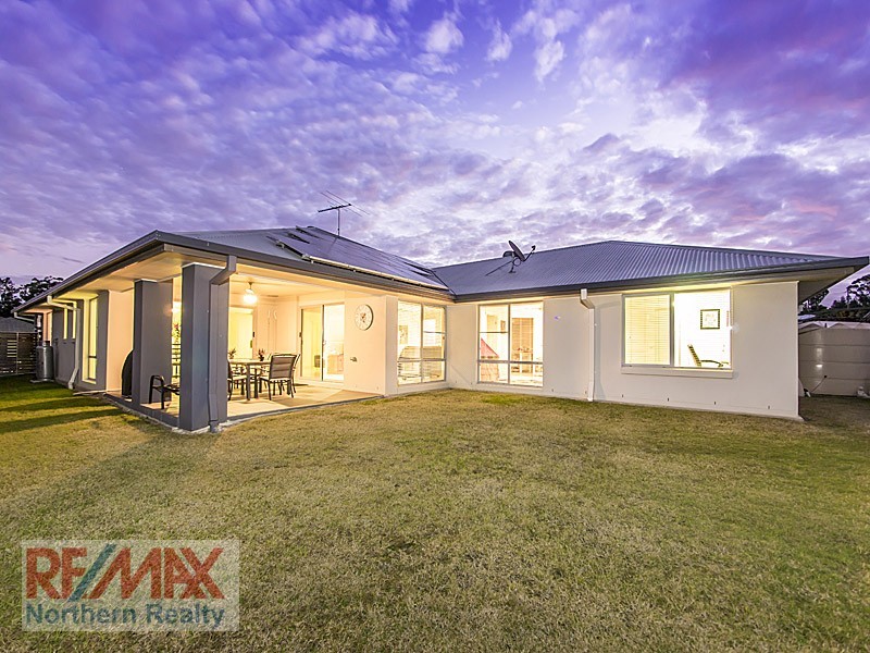 21 CROSSING DRIVE, Eatons Hill QLD 4037