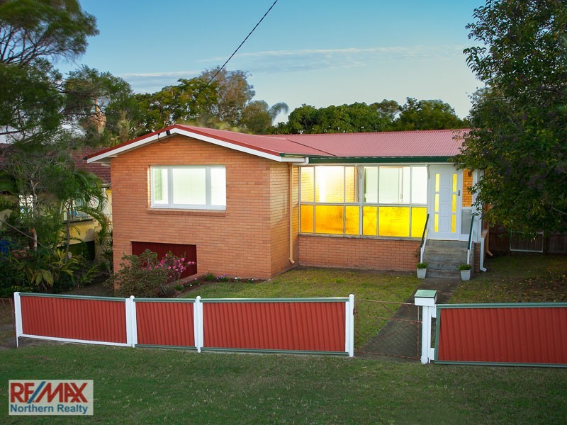 39 Narellan Street, Arana Hills QLD 4054