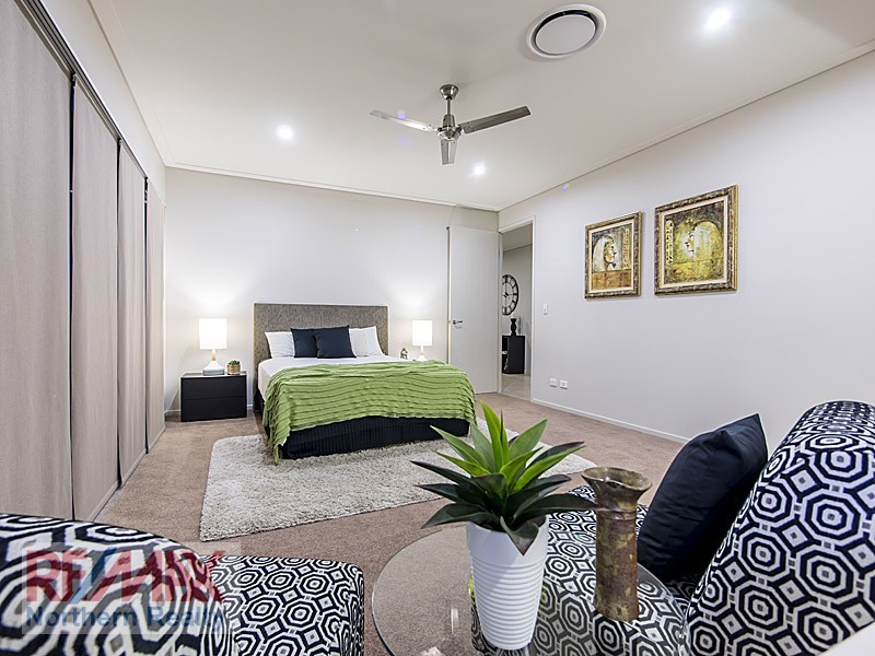 16 Louise ct, Cashmere QLD 4500