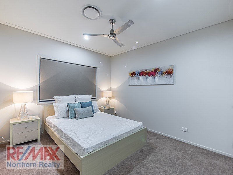 16 Louise ct, Cashmere QLD 4500