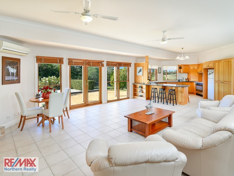 22 Stansell Court, Draper QLD 4520