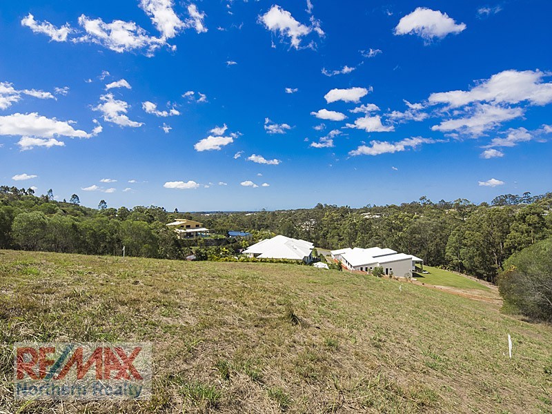 6 Lottie Place, Cashmere QLD 4500