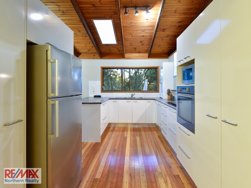 21 Buranda Road, Clear Mountain QLD 4500