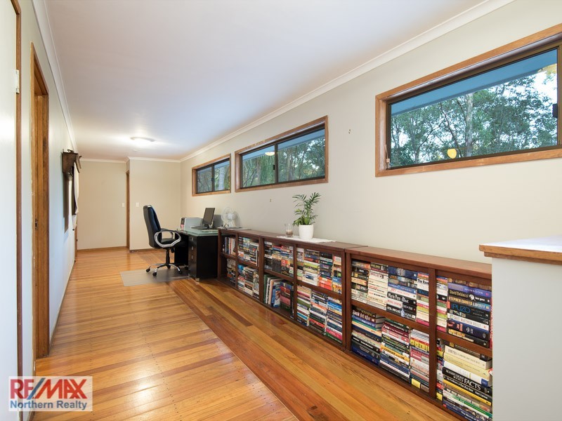 21 Buranda Road, Clear Mountain QLD 4500