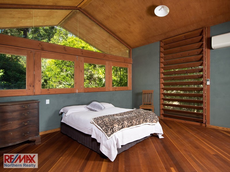 5 Ramsay Road, Clear Mountain QLD 4500