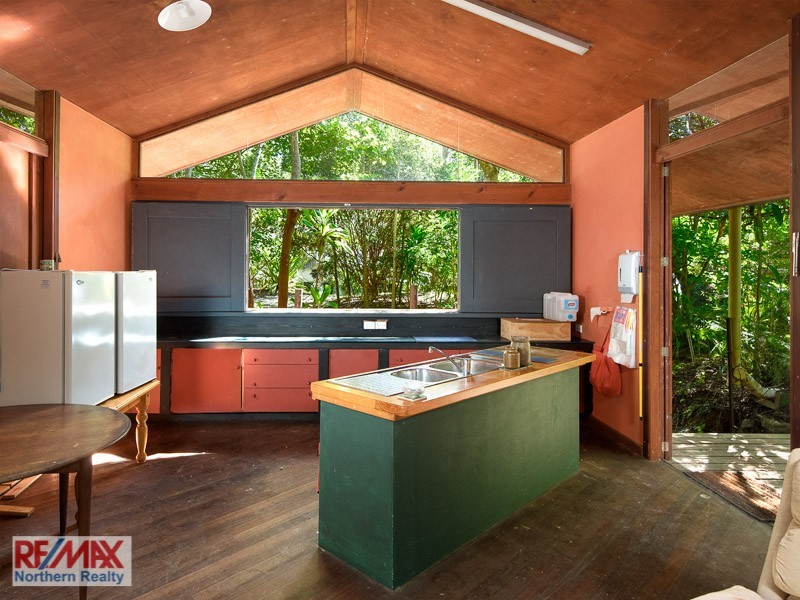 5 Ramsay Road, Clear Mountain QLD 4500