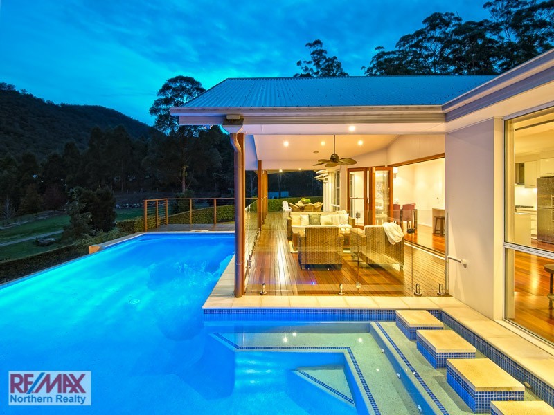 3 Bellbird Court, Cedar Creek QLD 4520