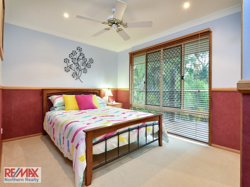 2 Ceratodus Ct, Lawnton QLD 4501