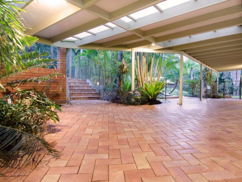 8 Pinecone Court, Bunya QLD 4055