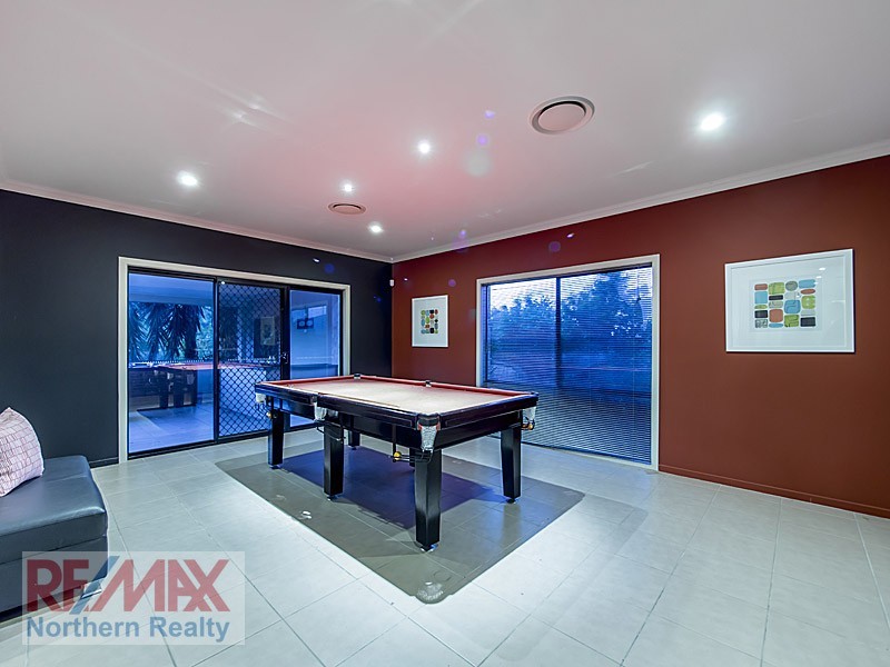 8 Trevor Place, Cashmere QLD 4500