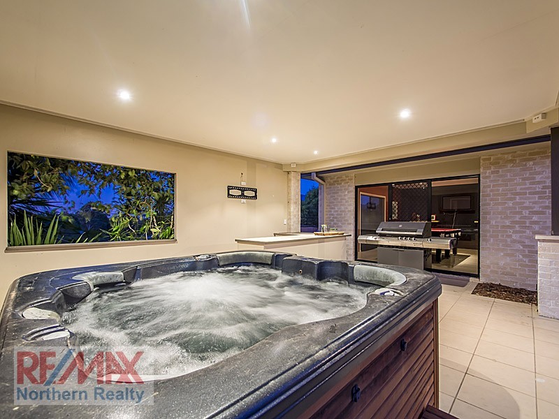 8 Trevor Place, Cashmere QLD 4500