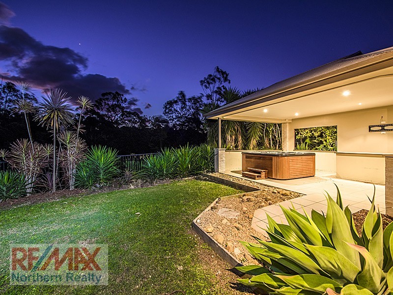 8 Trevor Place, Cashmere QLD 4500