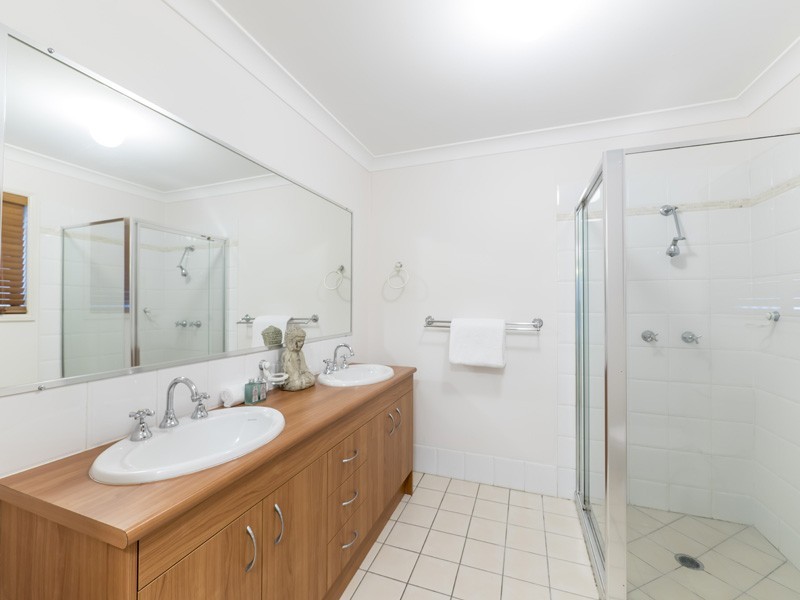 13 Max Ct, Albany Creek QLD 4035