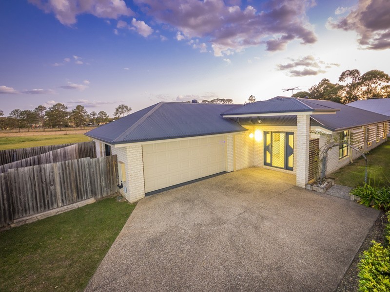 13 Max Ct, Albany Creek QLD 4035