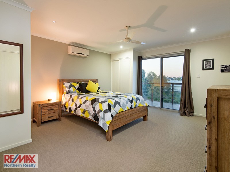 58 Swan Parade, Warner QLD 4500