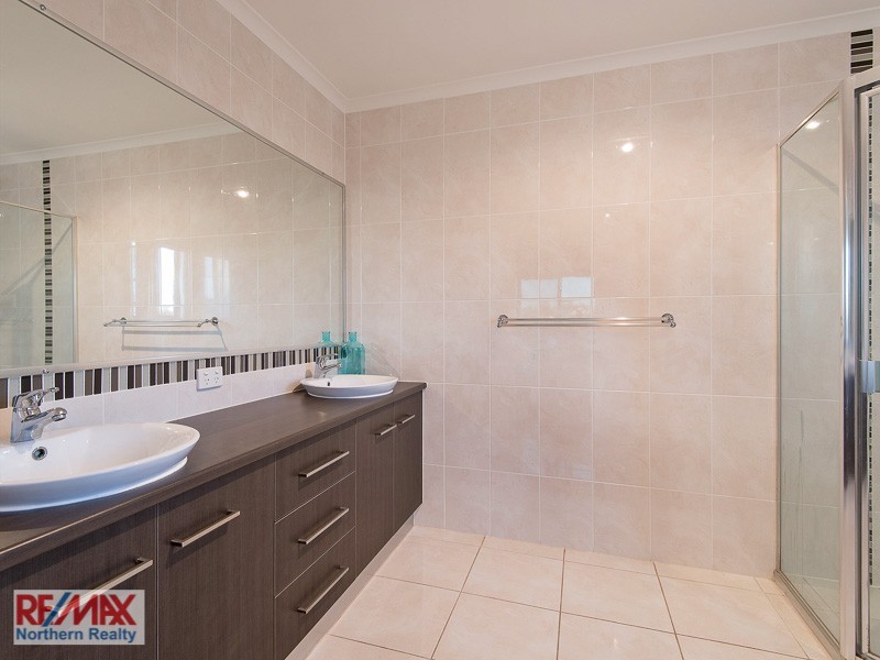 58 Swan Parade, Warner QLD 4500