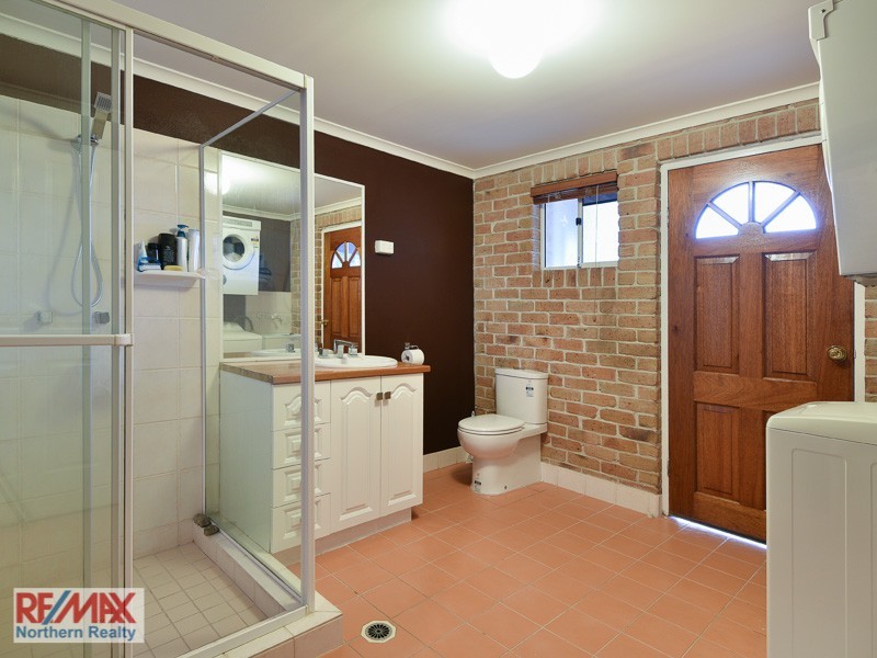 531 Clear Mountain Road, Clear Mountain QLD 4500