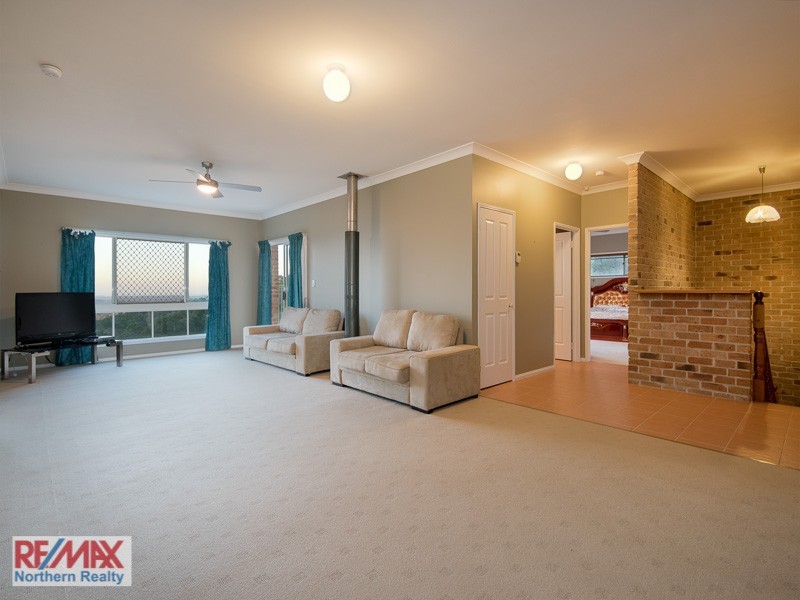 531 Clear Mountain Road, Clear Mountain QLD 4500