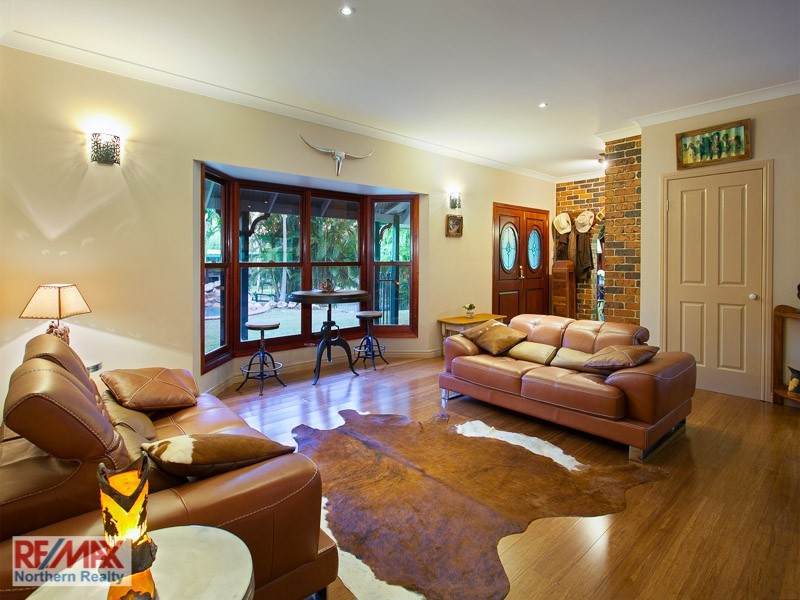 76 Gordons Crossing Road West, Joyner QLD 4500