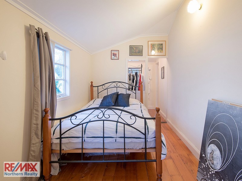 25 Armentieres Street, Kedron QLD 4031