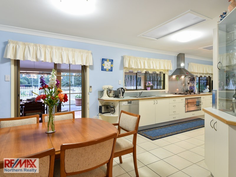 9 Regent Street, Joyner QLD 4500