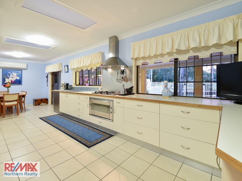 9 Regent Street, Joyner QLD 4500