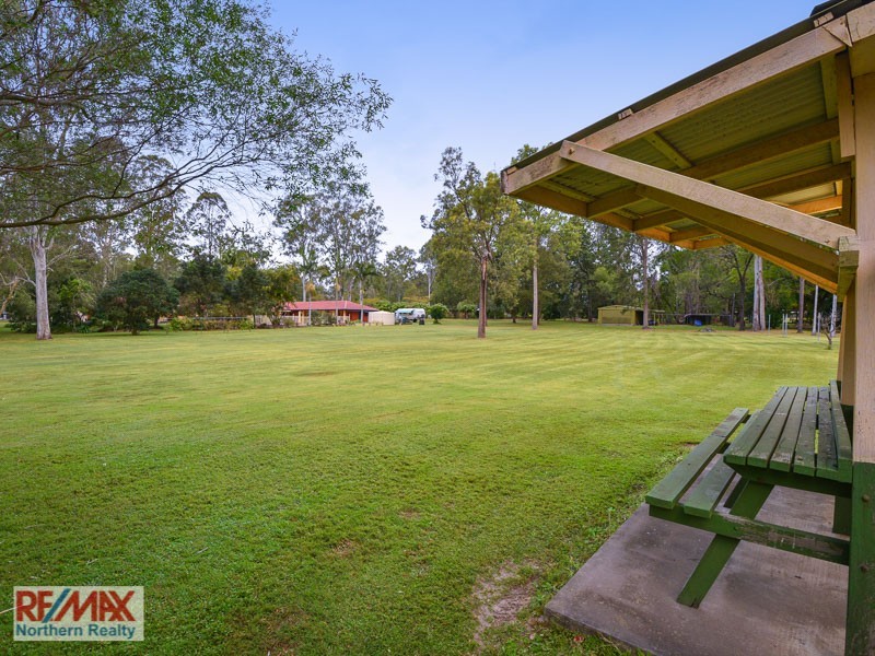 9 Regent Street, Joyner QLD 4500