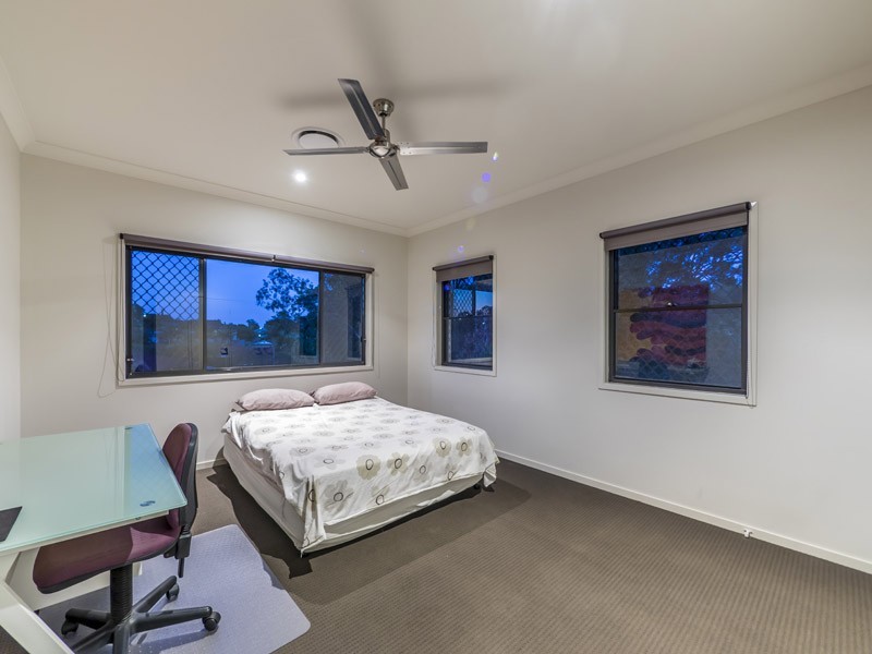 40 Wivenhoe Ave, Albany Creek QLD 4035