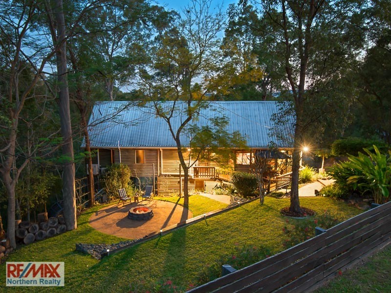 27 Buranda Road, Clear Mountain QLD 4500