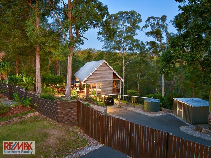 27 Buranda Road, Clear Mountain QLD 4500