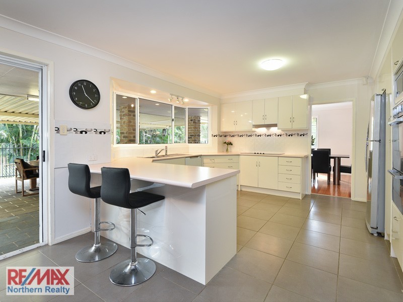 2 Lindale Court, Cashmere QLD 4500