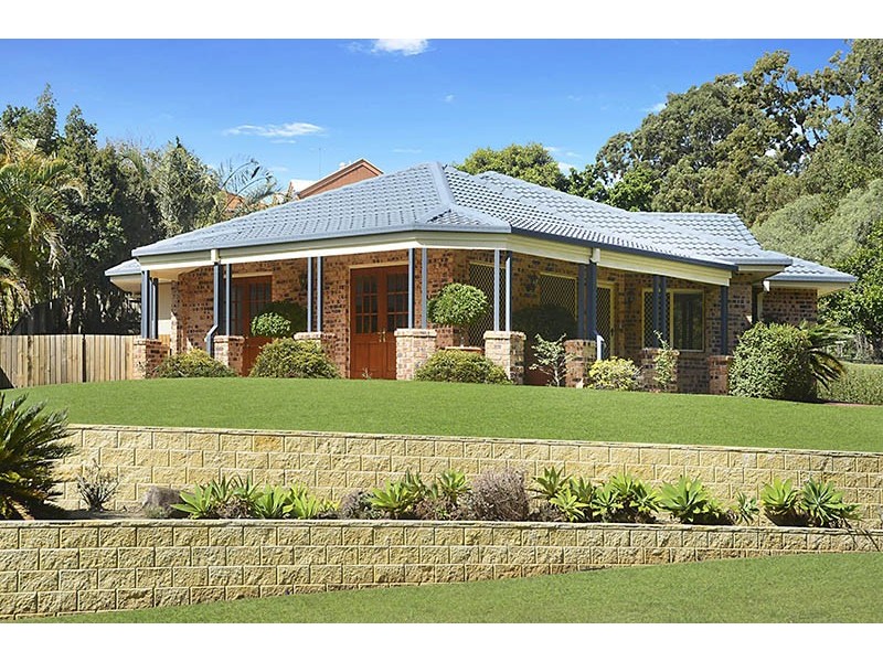 2 Highland Place, Bridgeman Downs QLD 4035