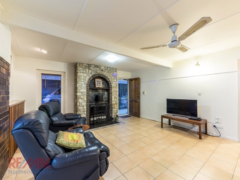 112 Bray Road, Lawnton QLD 4501