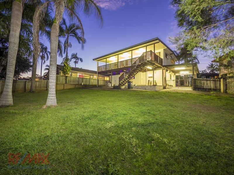 27 Woodbury Ave, Bray Park QLD 4500