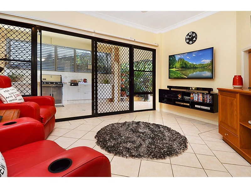 28 Alba Place, Bridgeman Downs QLD 4035