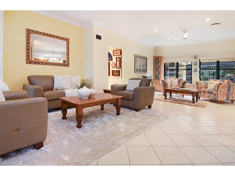 28 Alba Place, Bridgeman Downs QLD 4035