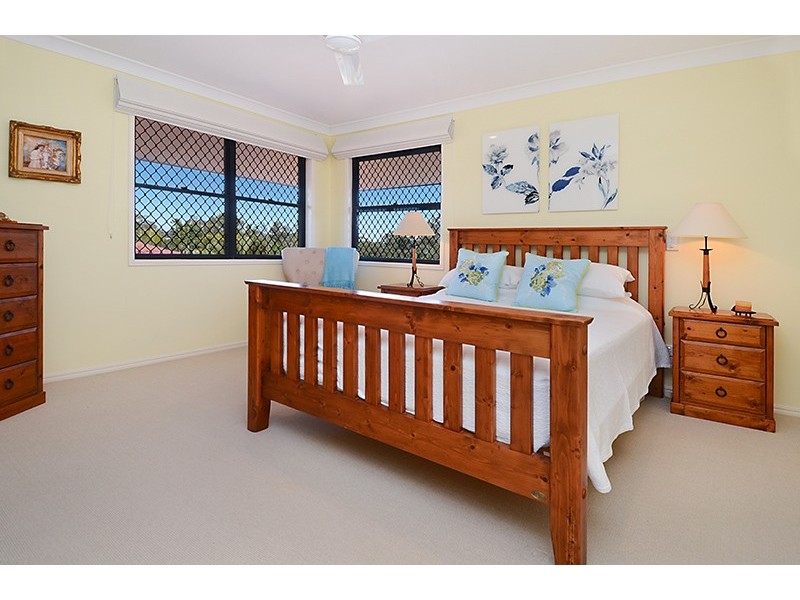 28 Alba Place, Bridgeman Downs QLD 4035