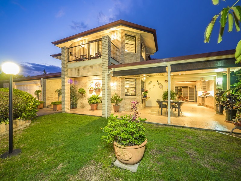 28 Alba Place, Bridgeman Downs QLD 4035