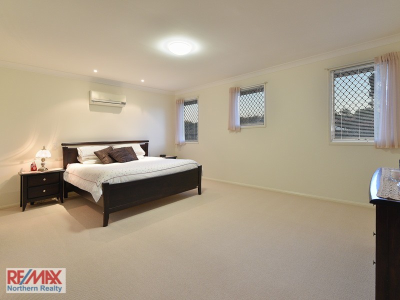 81 Hayward Ave, Cashmere QLD 4500