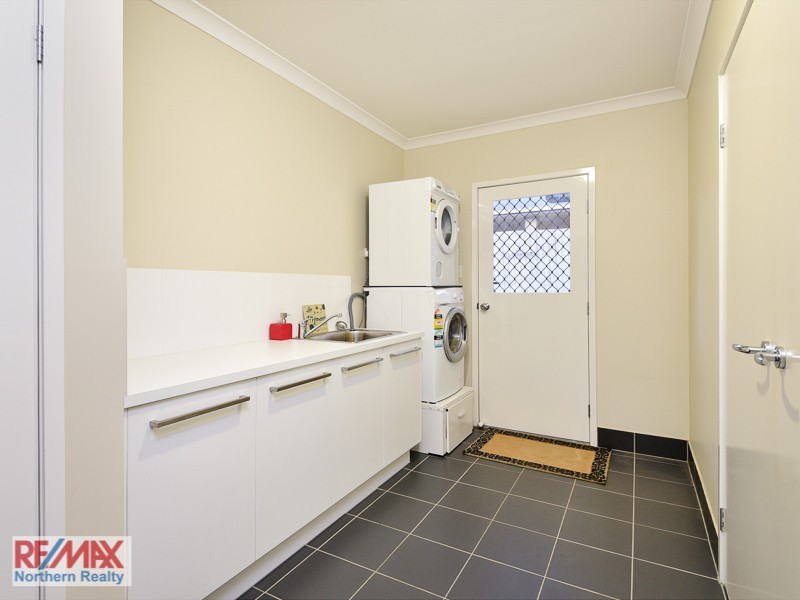 17 Amanda June Close, Joyner QLD 4500
