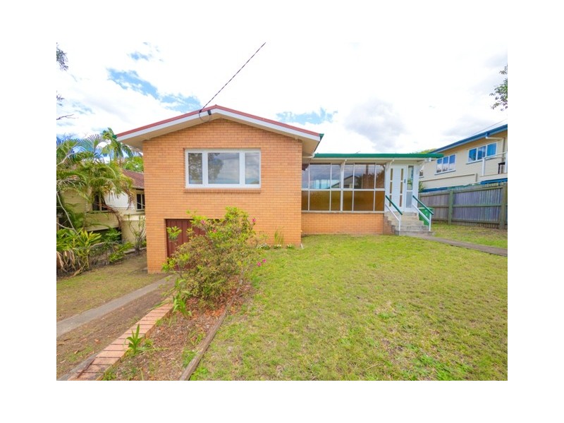 39 Narellan Street, Arana Hills QLD 4054