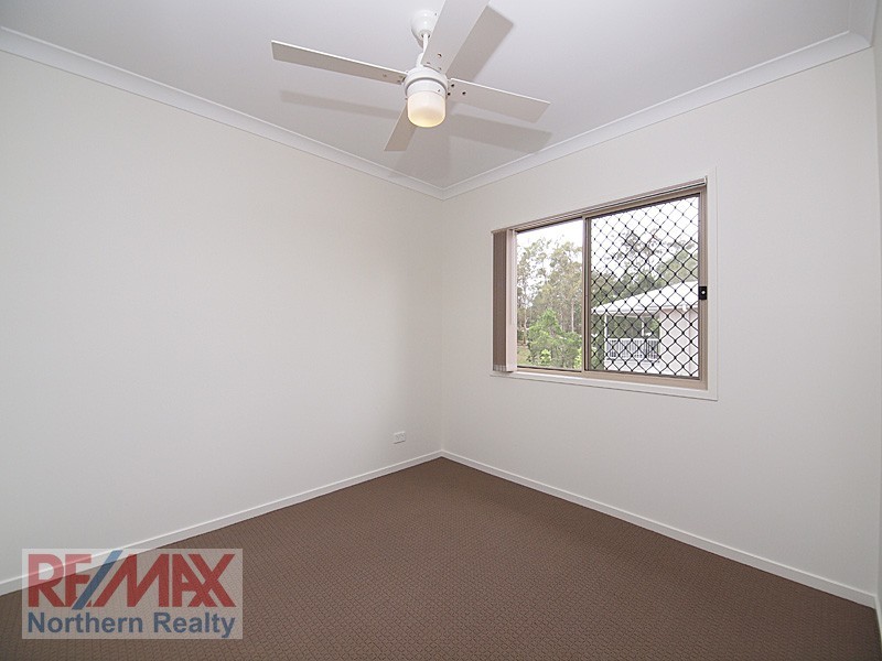 2/7 Creekside Crt, Everton Hills QLD 4053