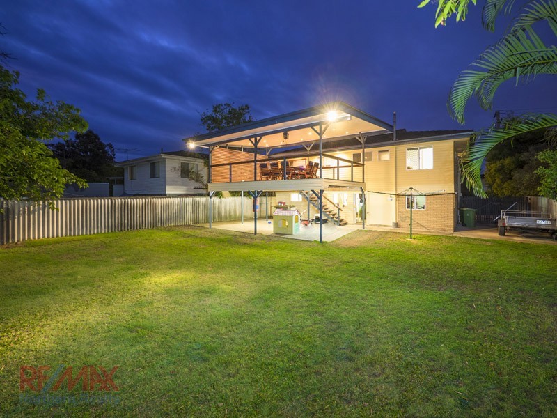 27 Bevlin Ct, Albany Creek QLD 4035