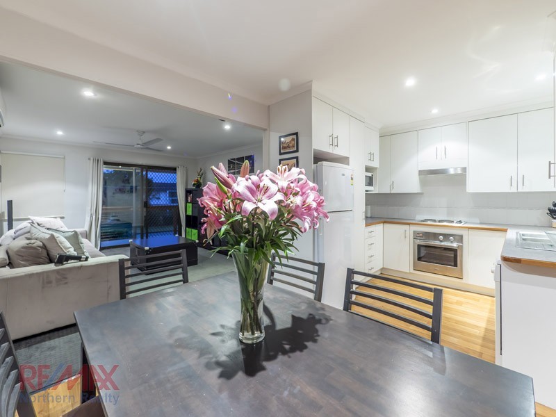 27 Bevlin Ct, Albany Creek QLD 4035
