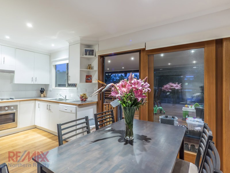 27 Bevlin Ct, Albany Creek QLD 4035