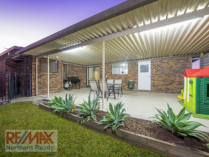 11 Raphael Court, Morayfield QLD 4506
