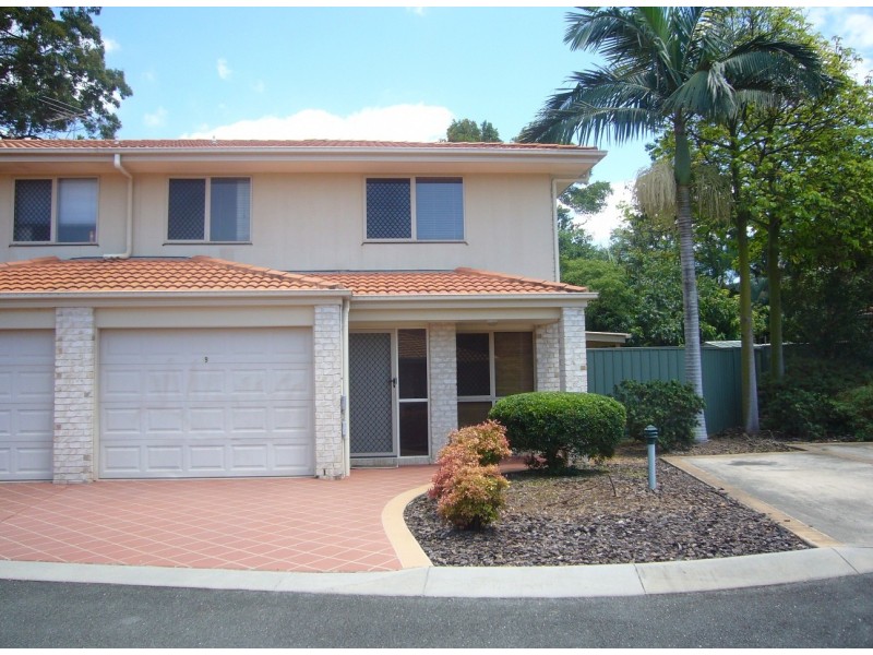 9/11 Ahern Street, Kallangur QLD 4503