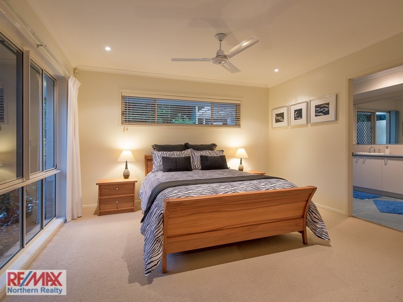 48 Hayward Ave, Cashmere QLD 4500