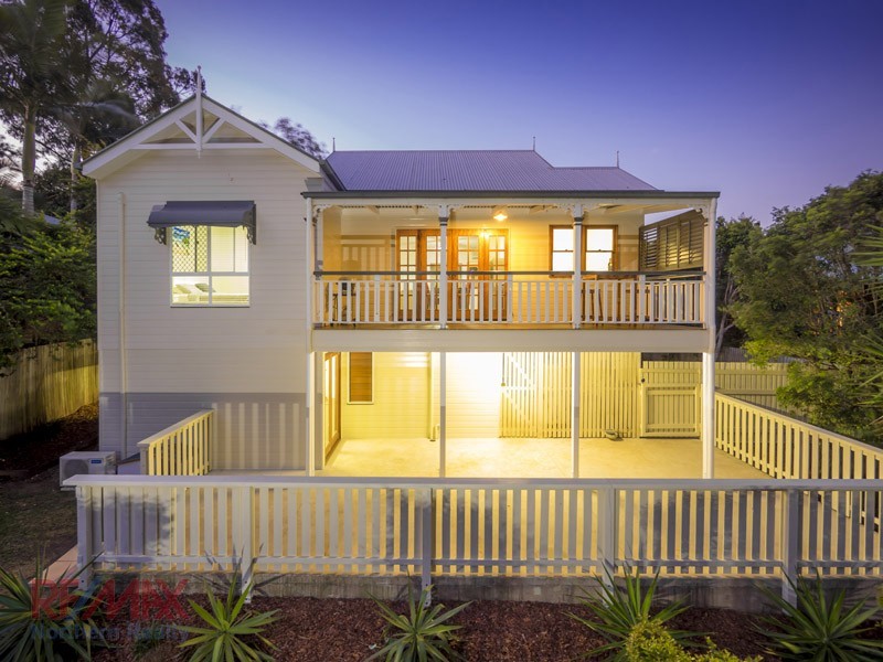 5 Mascotte Ct, Eatons Hill QLD 4037