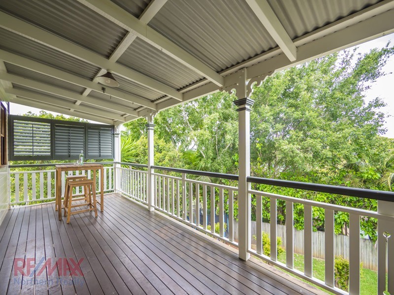 5 Mascotte Ct, Eatons Hill QLD 4037